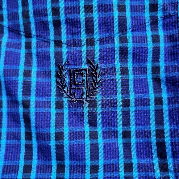 Chaps- Men's Blue Plaid Crested Button Up Shirt- Size M - Picture 5 of 6
